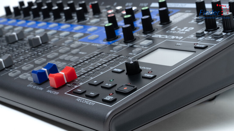 Zoom_LiveTrak_L-12_Mixer_rent.jpg